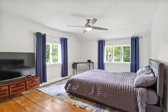 Building Photo - 485 Oakridge Dr