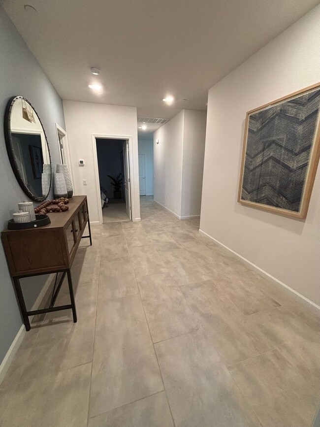 Building Photo - Breathtaking 4/2 Rancho Cordova Model w/TO...