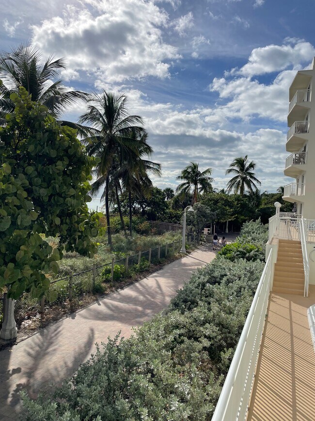 Foto del edificio - 901 S Surf Rd