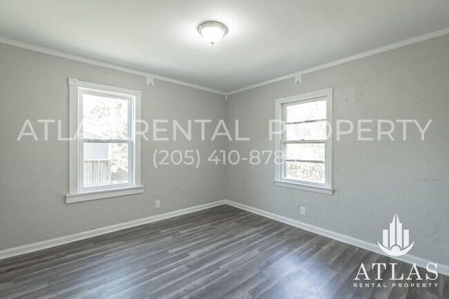 Foto del edificio - Renovated 2BR Gem in Chattanooga – Affordable & Stylish!