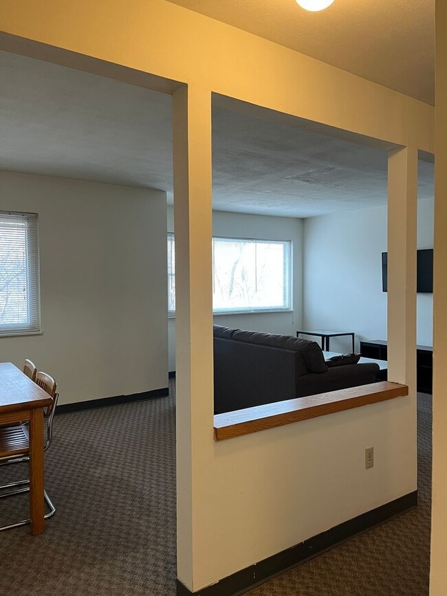 Interior Photo - Ravenwood Apartments