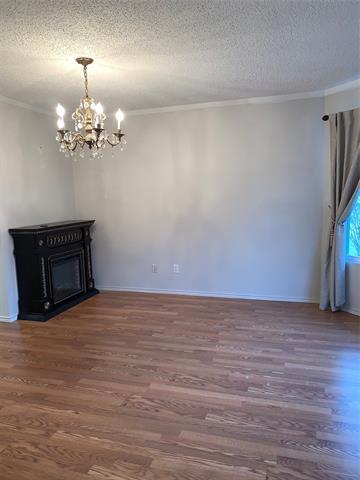 Foto del edificio - 441 Compton Ln