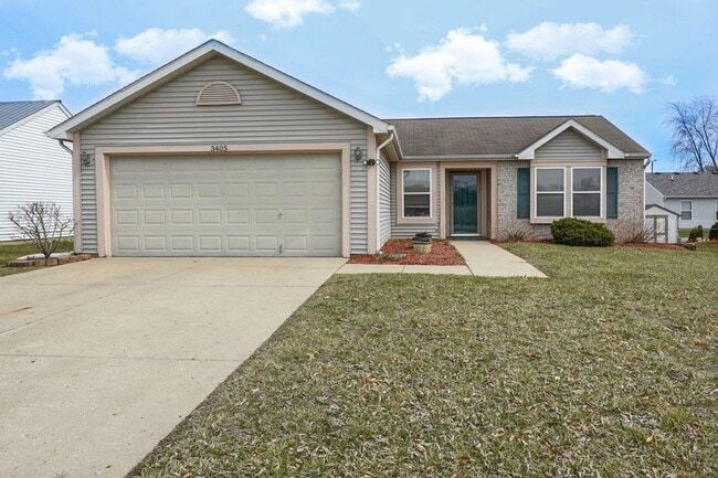 Photo - South side 3 Bedroom, 2 Bath Home, w/ 2 car attached garage