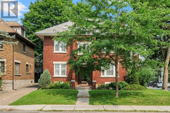 Building Photo - 205-205 Glebe Ave