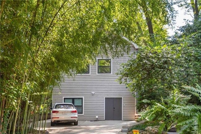 Foto del edificio - 119 Ashland Dr NE