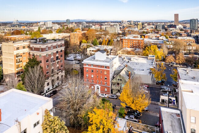 Aerial Photo - King Davis Condos