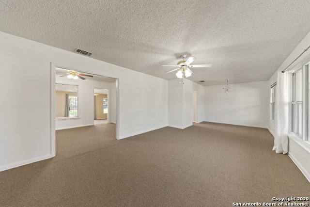 Building Photo - 142 Rosemont Dr
