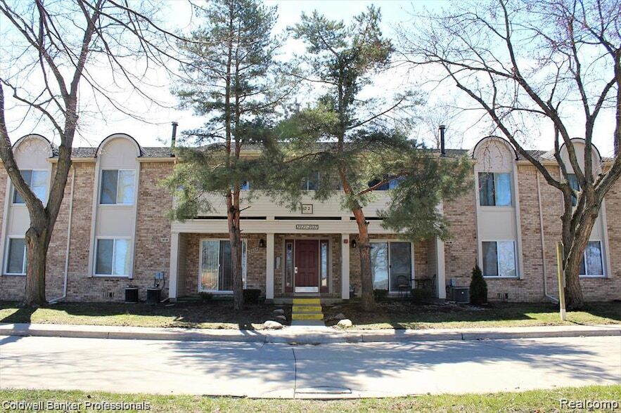 Photo - 2025 E Franklin Drive Unit 50