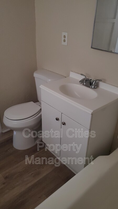 Foto del edificio - 4264 12th St