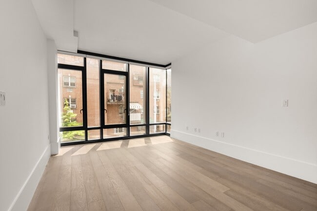 Photo - 429 Kent Ave (Brooklyn, NY) Apartment