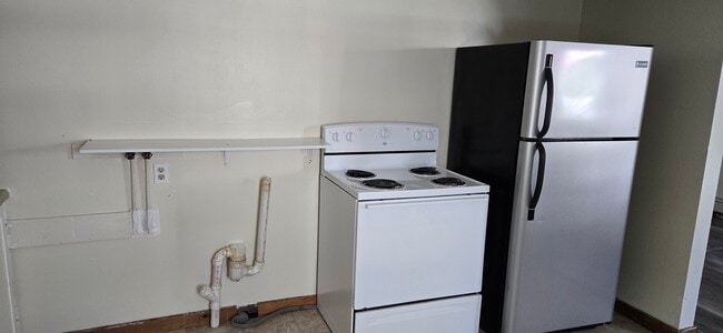 Building Photo - 51 Bowdoin St