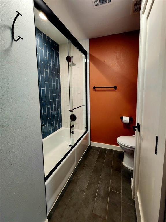Foto del edificio - 4703 Surrey Dr