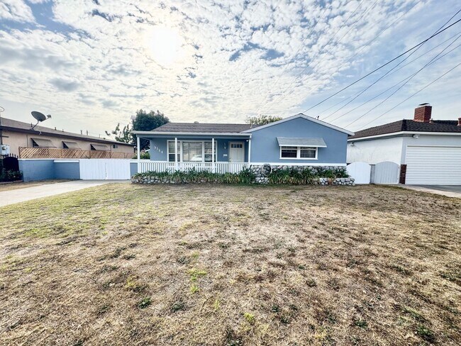 Building Photo - *** 2 bed 1 bath Single family Home in Tem...