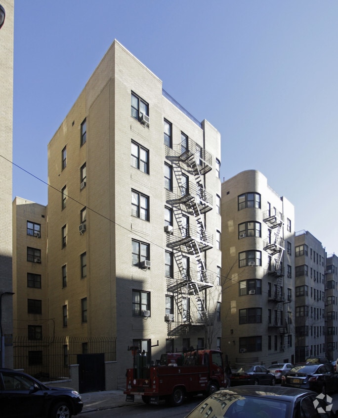 185 E 162nd St, Bronx, NY 10451 Apartments in Bronx, NY