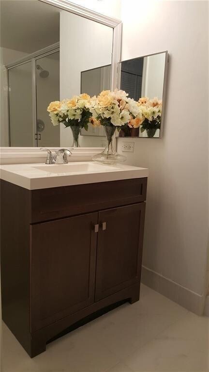 Foto del edificio - 4856 State Rd