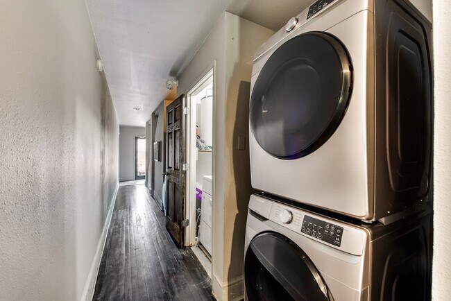 Foto del edificio - 5002 Junius St