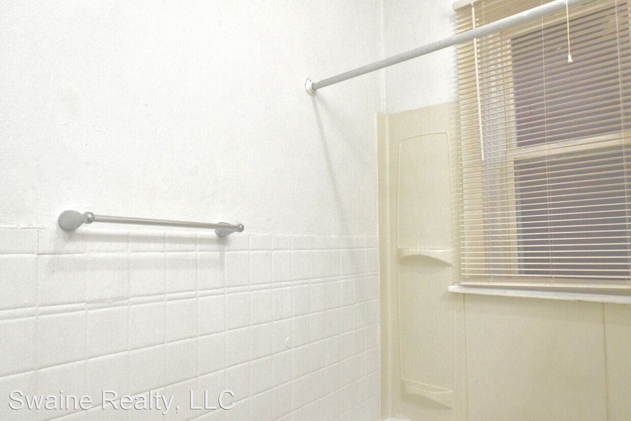 Primary Photo - 2747-2751 Pestalozzi St