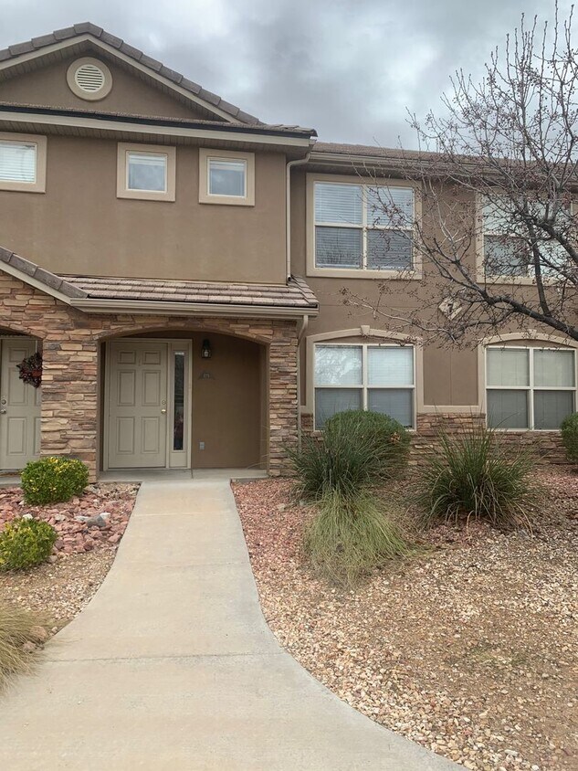 Foto principal - Hidden Valley Townhome