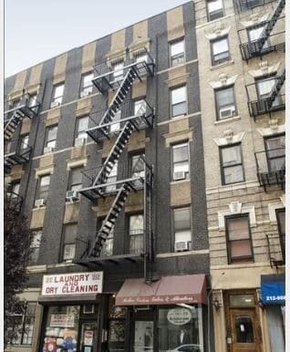 Building Photo - 212 E 85th St