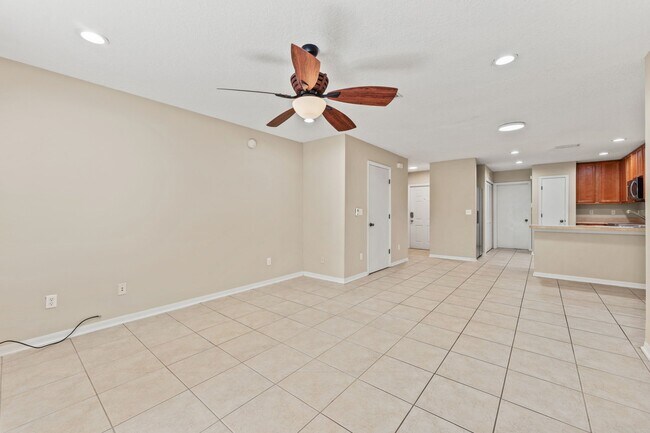 Foto del edificio - 4613 Gerber Ct
