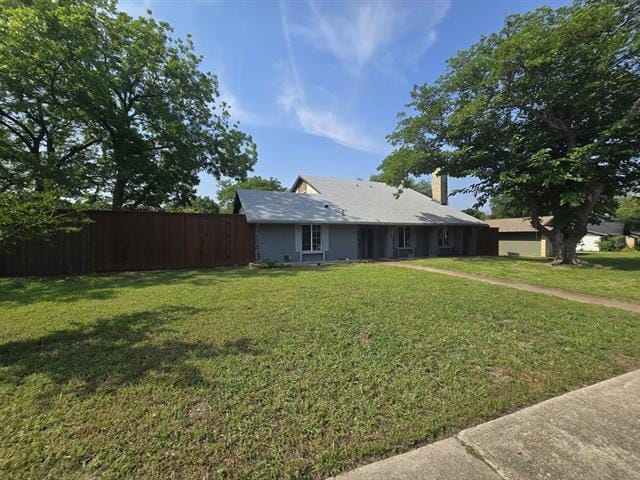 Building Photo - 1618 Sara Ln