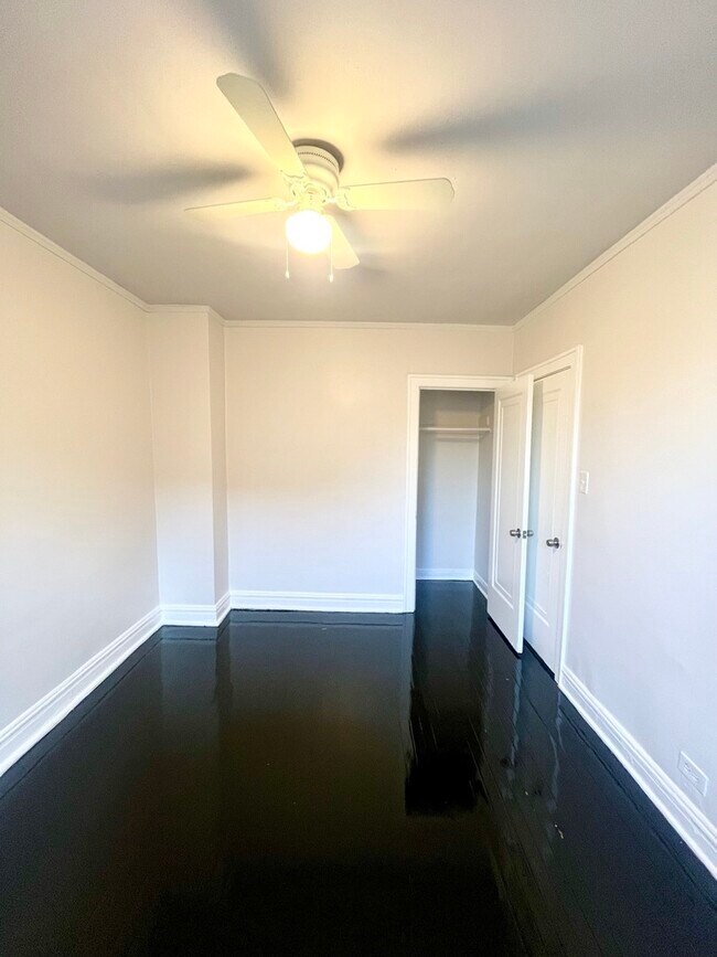 Foto del edificio - 4134 W 24th Pl