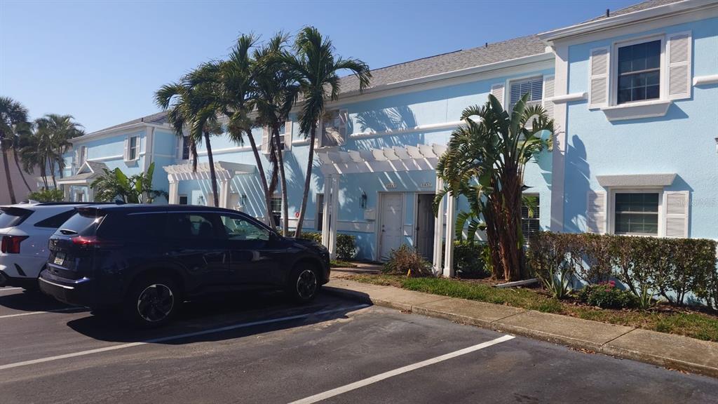 Foto principal - 3837 Pompano Dr SE