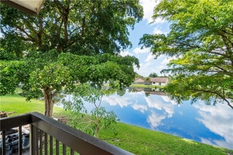 Building Photo - 9995 Nob Hill Ln