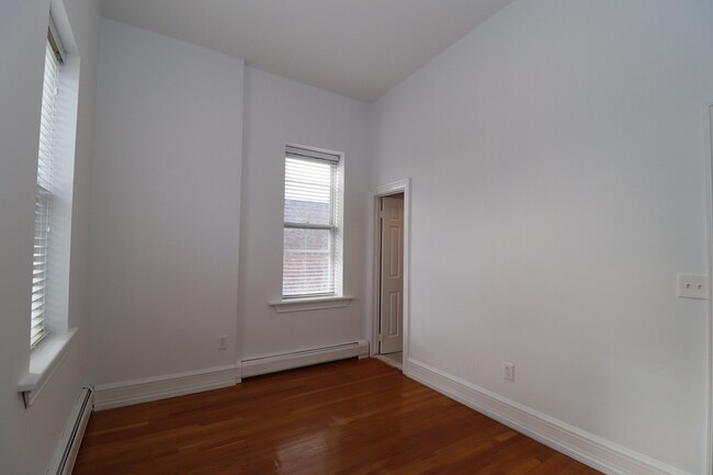 Foto del edificio - 605 Jersey Ave