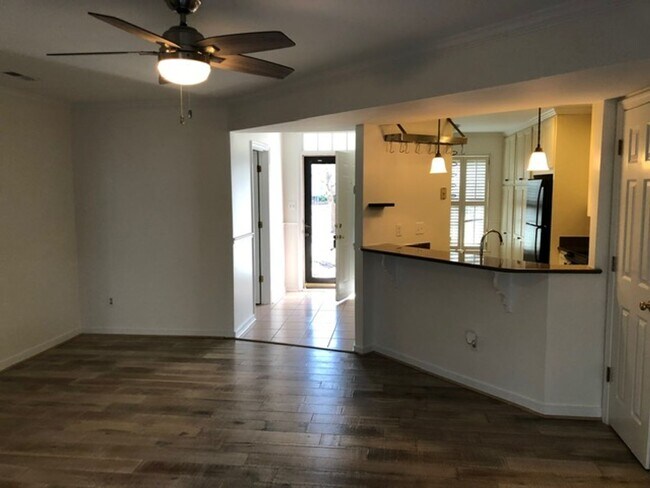 Building Photo - Pet-Friendly 2BR/2BA TH in Summer Hill – Multi-Year Lease, Henrico