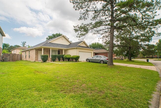 Building Photo - 1111 Turnberry Park Ln