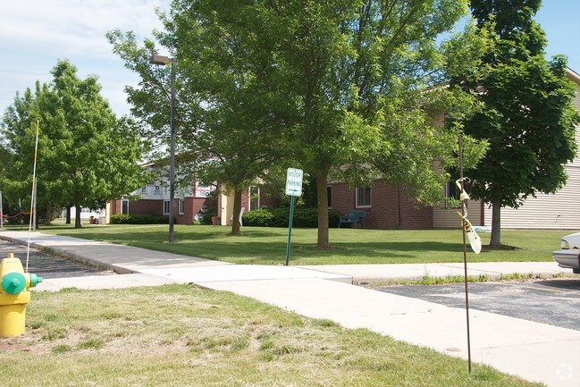 Building Photo - FAIRVIEW CROSSING APARTMENTS