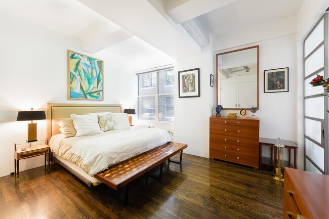 Foto del edificio - 249 W 29th St