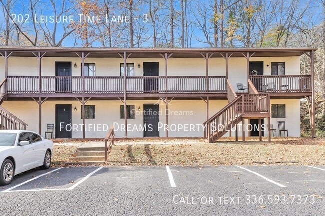 Building Photo - 202 Leisure Time Ln