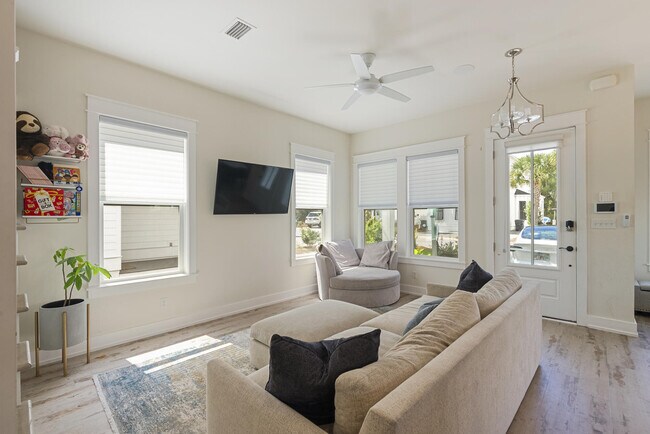 Foto del edificio - 79 Beach View Dr