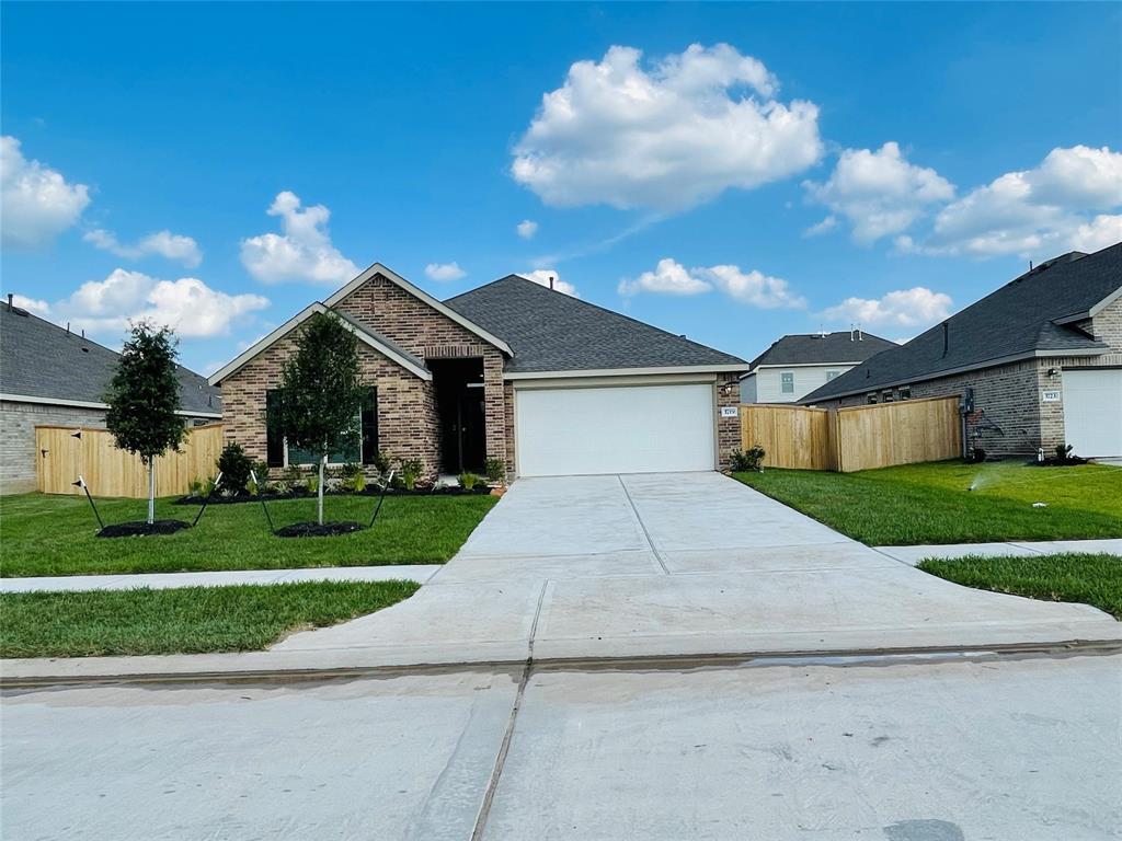 3719 Falling Moon, Rosenberg, TX 77471 House Rental in Rosenberg, TX