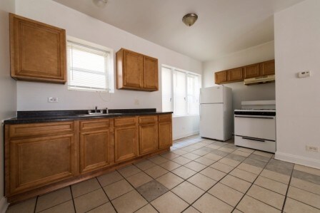 Foto del edificio - 7241-49 S Phillips Ave