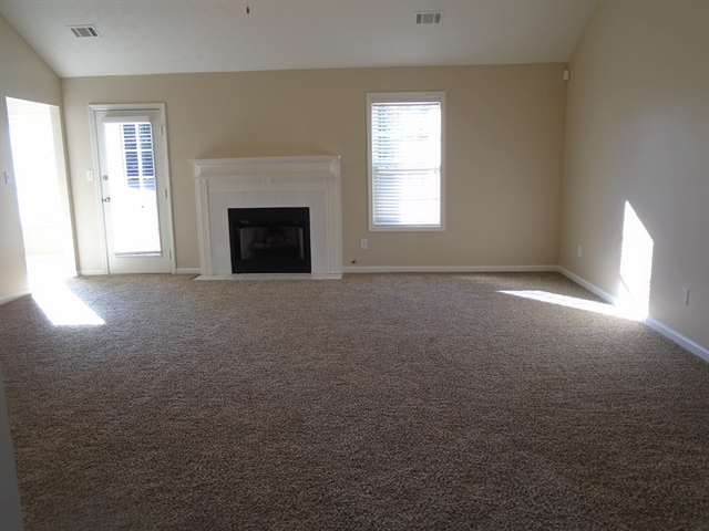 Building Photo - 23 Thorne Berry Dr