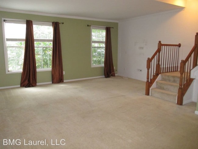 Building Photo - 3 br, 4 bath House - 4930 Lee Farm Court