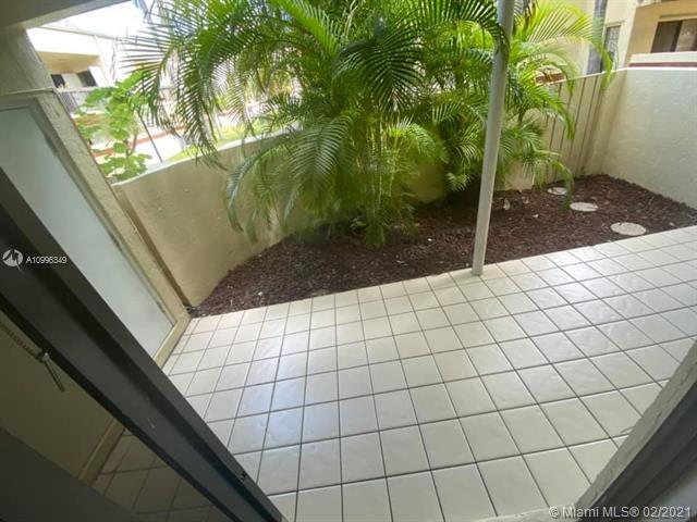Building Photo - 8819 SW 130th Pl