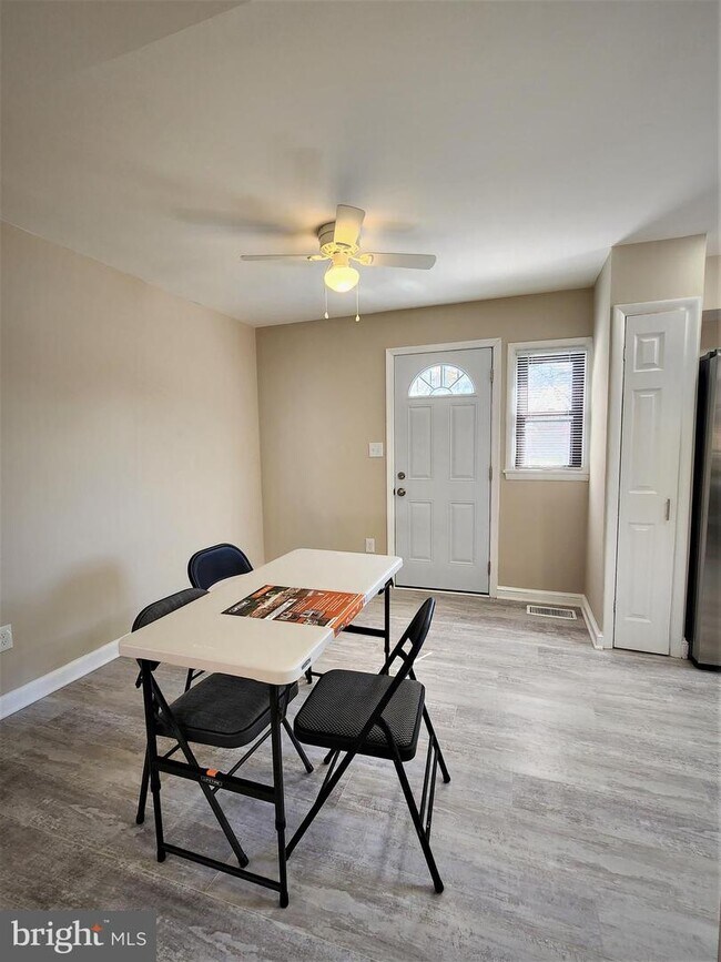 Foto del edificio - 3521 Brightseat Rd