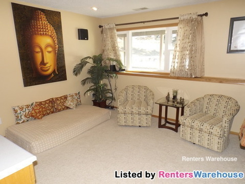 Foto del edificio - 8000 Hemlock Cir