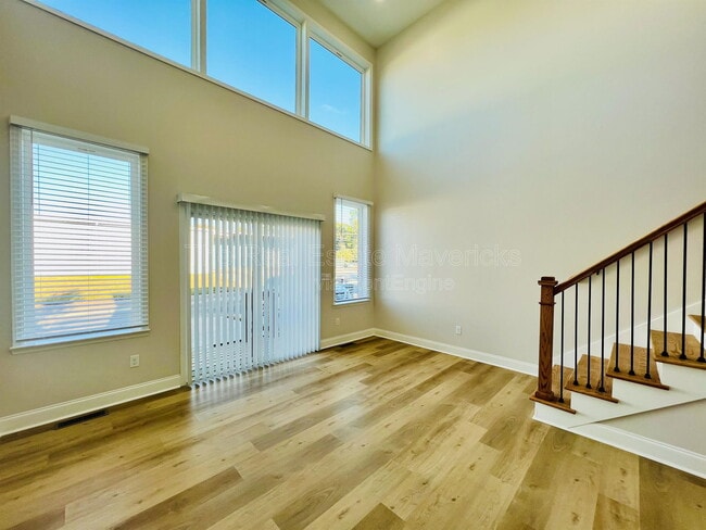 Photo - 1904 S Holly St Townhome