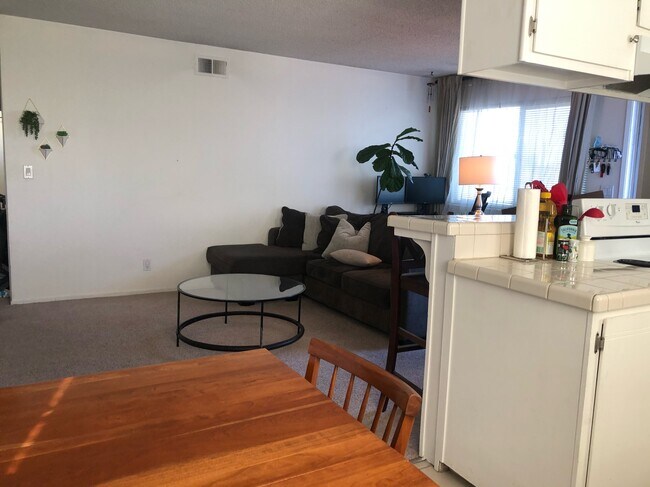 Building Photo - 2301 Saidel Dr