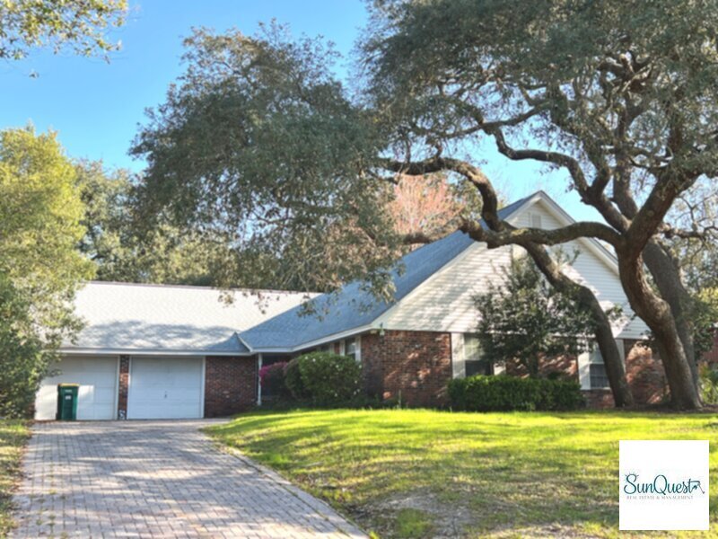 Primary Photo - Charming brick home on an oversized lot wi...