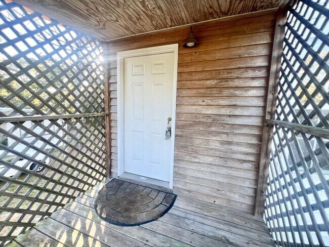 Foto del edificio - HWY 421 Studio 15 mintues out of Wilmingto...