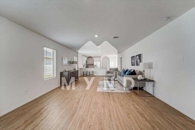 Foto del edificio - 18754 Mercer Falls Dr