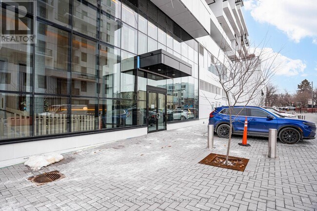 Photo du bâtiment - 1050 Eastern Ave