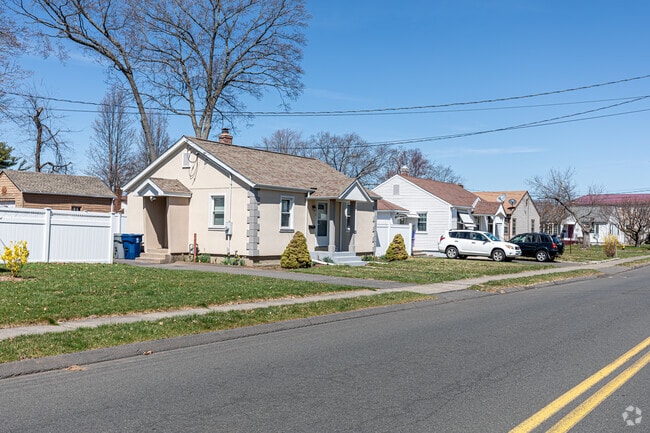 Small capes and ranches are plentiful in Plainville.
