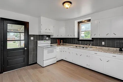 Building Photo - 92 S Houcks Rd